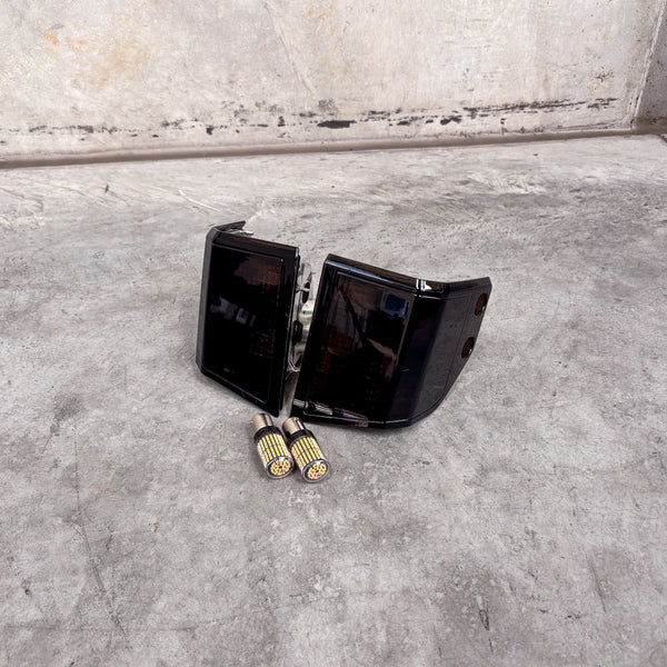 Smoked Front Corner & Side Indicator Lenses for Facelift 70 Series LandCruiser